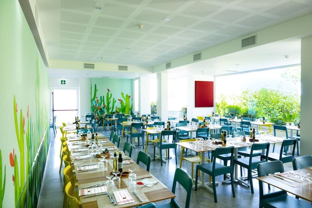 Hotel Esperia Alba Adriatica Εξωτερικό φωτογραφία